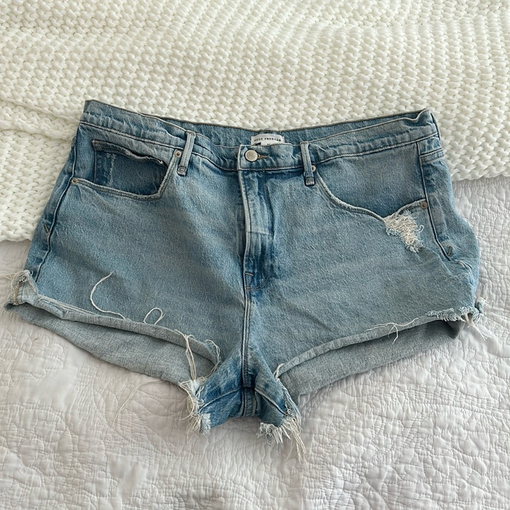 Good American denim shorts